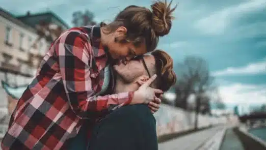 تحلیل ۱۲۵ تحقیق جهانی درباره عشق دیجیتال